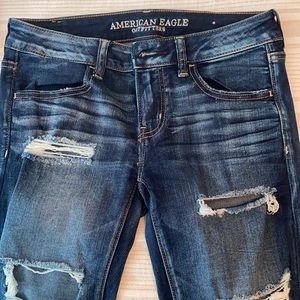 American eagle ripped skinny jeans